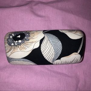Vera Bradley | Large Glasses Case | Camellia